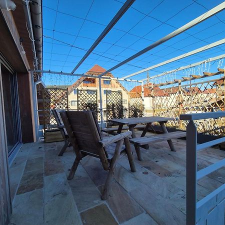 Del Vino Bar A Vin & Guitares Appartement Sauna Terrasse Garage 奥尔尚普韦内 外观 照片